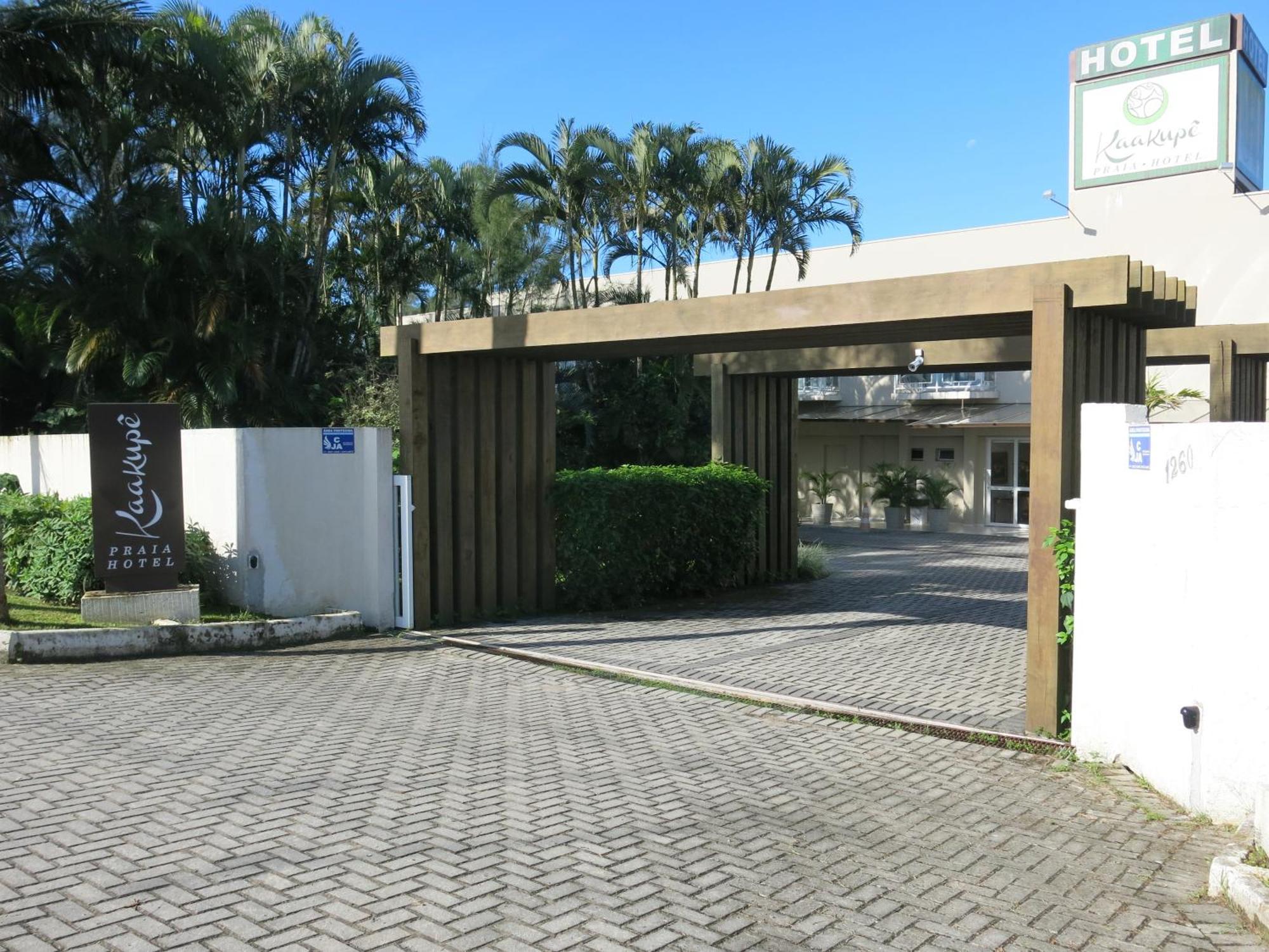 Kaakupe Praia Hotel Гуаратуба Экстерьер фото