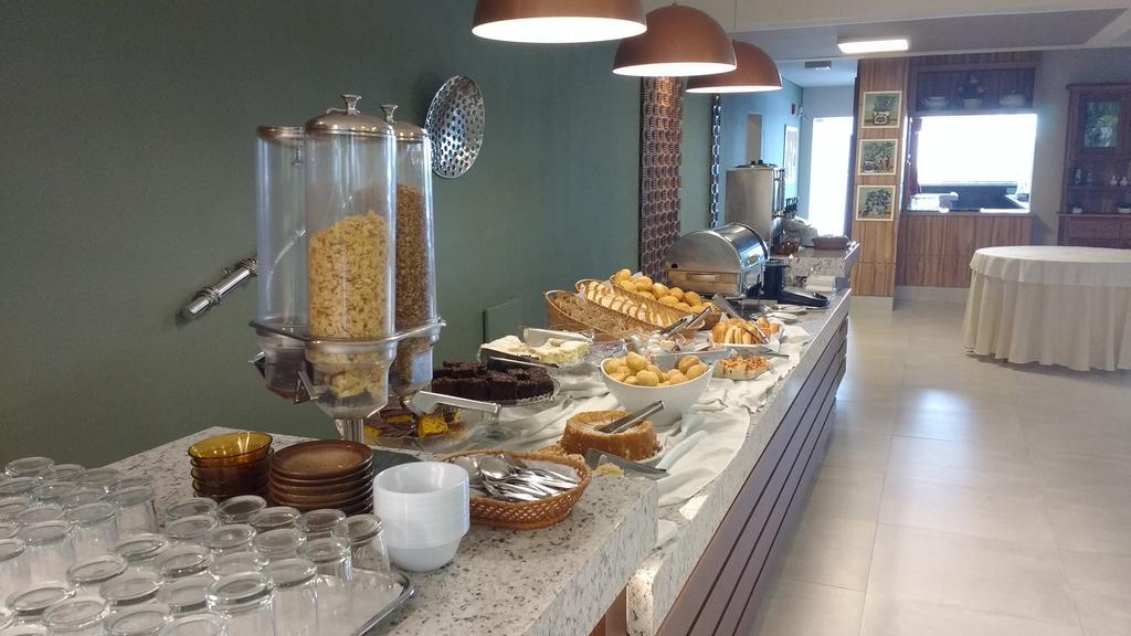 Kaakupe Praia Hotel Гуаратуба Экстерьер фото